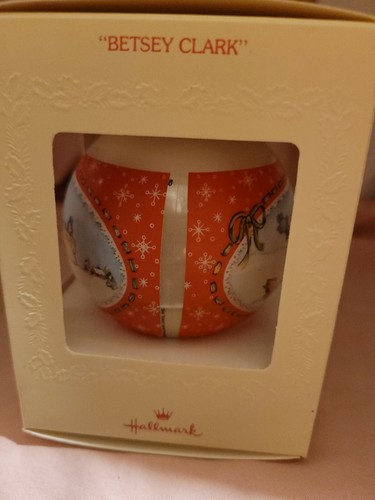 COLLECTIBLE CHRISTMAS HALLMARK BALL 1980 BETSY CLARK TREE TRIMMER NEW N BOX - Picture 5 of 5