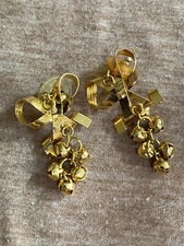 Gold Tone Drop Bow Earrings With Jingle Bells C 79-62