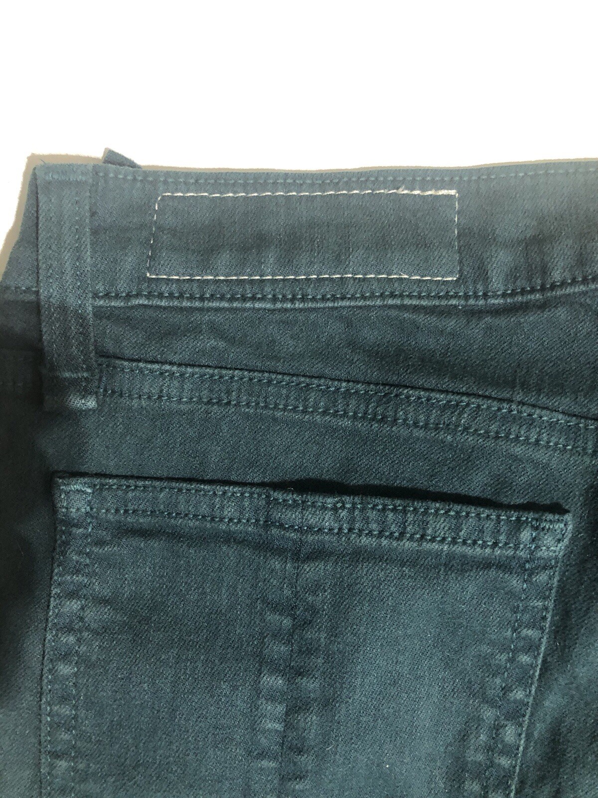 Picture 4 of 11