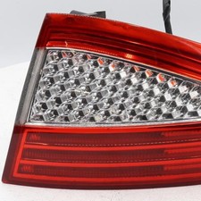 Feu arrière Ford MONDEO