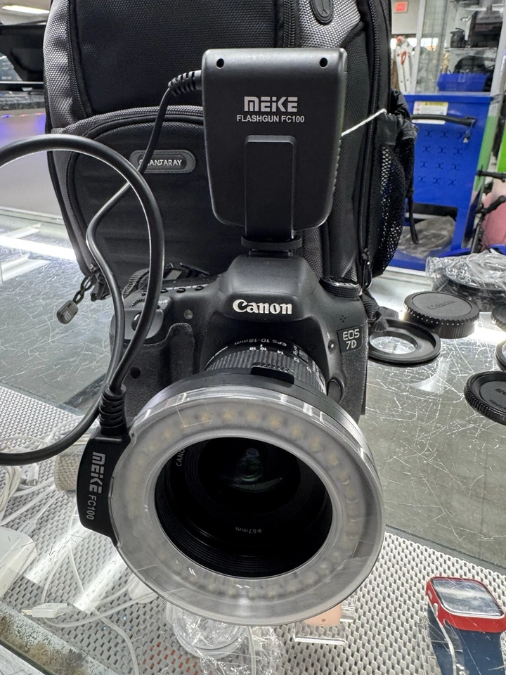 Canon EOS 7D Lens 10-18mm ,85mm , 18-55mm  case - Image 2 of 4