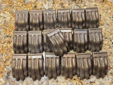 Antique Metal Lion Paw Claw Furniture Feet vintage Hardware Table Leg Sabot