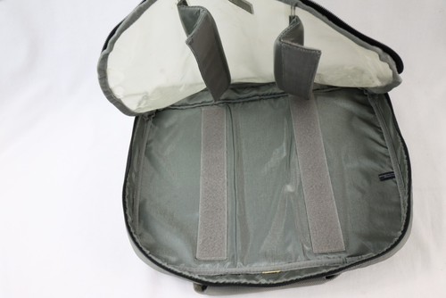 Think Tank Cable Management 50 Pouch Organizer - Picture 2 of 17