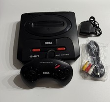Sega Mega Drive II MD2 Spielkonsole Zubehörpaket TOP