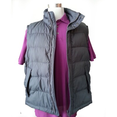 Kenneth Cole New York Men Size XL Puffer Down Vest Silver 25