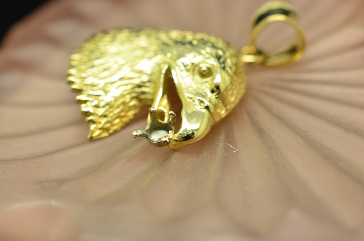 14K Yellow Gold Eagle Head Design Pendant Charm (with empty 