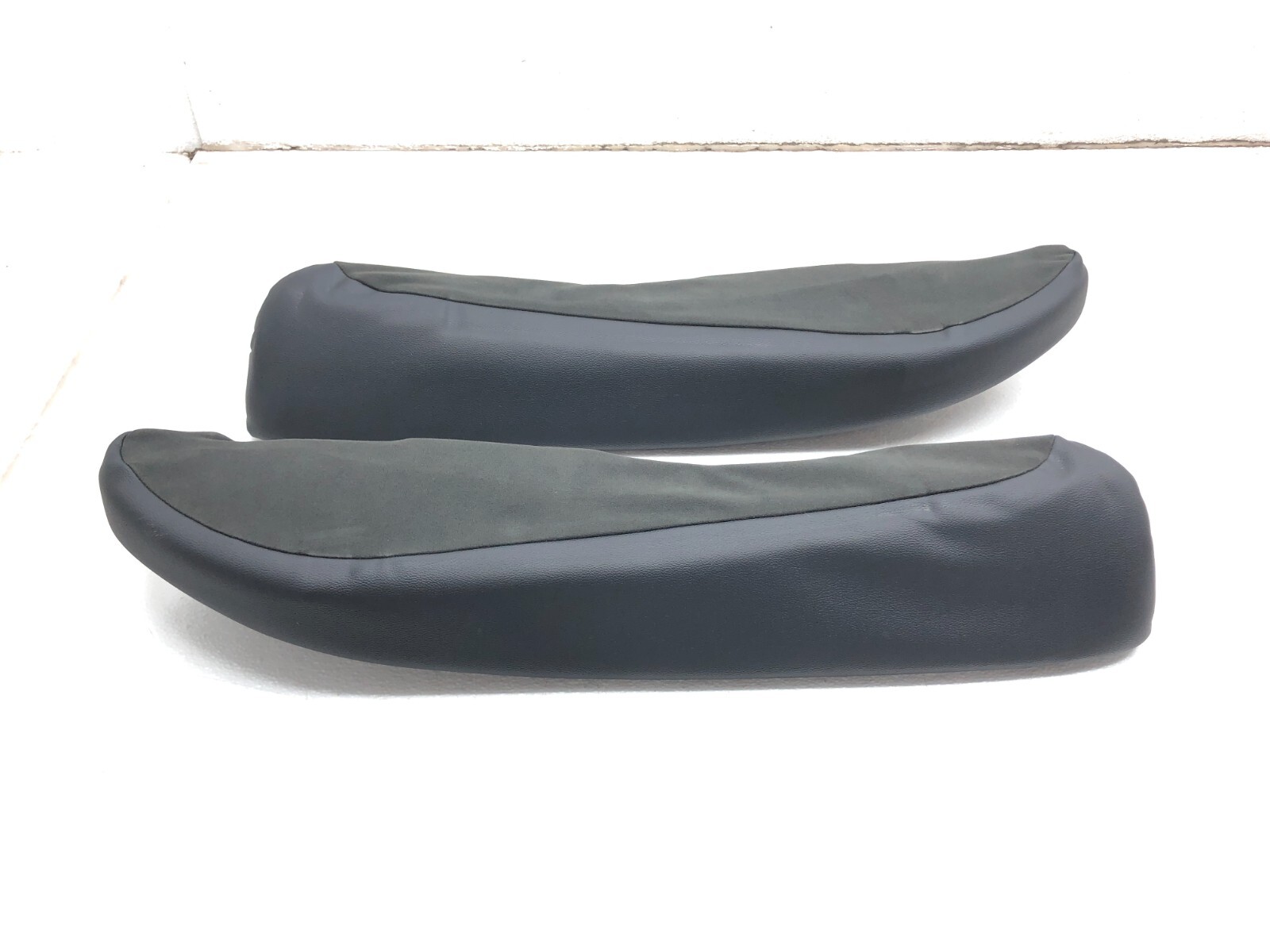 2014-2017 MASERATI QUATTROPORTE LEFT RIGHT REAR SEAT CUSHION BOLSTER TRIM X2 OEM