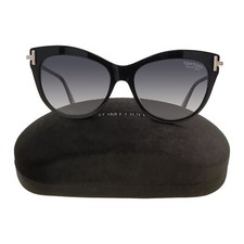 Tom Ford Sunglasses TF 821 FT0821 Kira 01D Black/Gold Polarized Women Oversized