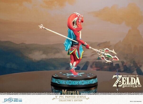  The Legend of Zelda: Breath of the Wild - MIPHA PVC STATUE Collector's  Edition : Toys & Games