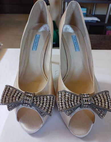 jewelled bridal shoes