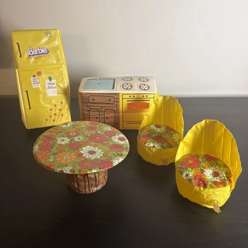 Vintage 1970s Barbie Doll House Blow Up Inflatable Kitchen Furniture 5 Pc Taiwan