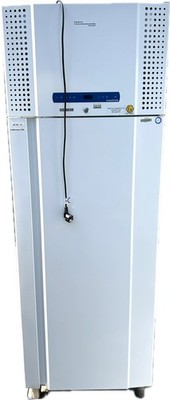 GRAM BioPlus Labor Kühlschrank ER600D LG  mit 432 Litern Inhalt innen Edelstahl