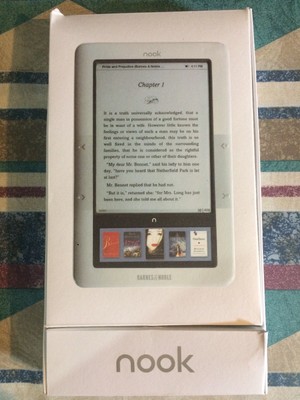 Barnes Noble Bnrv100 Nook Wifi Ereader White 9781400532629 Ebay