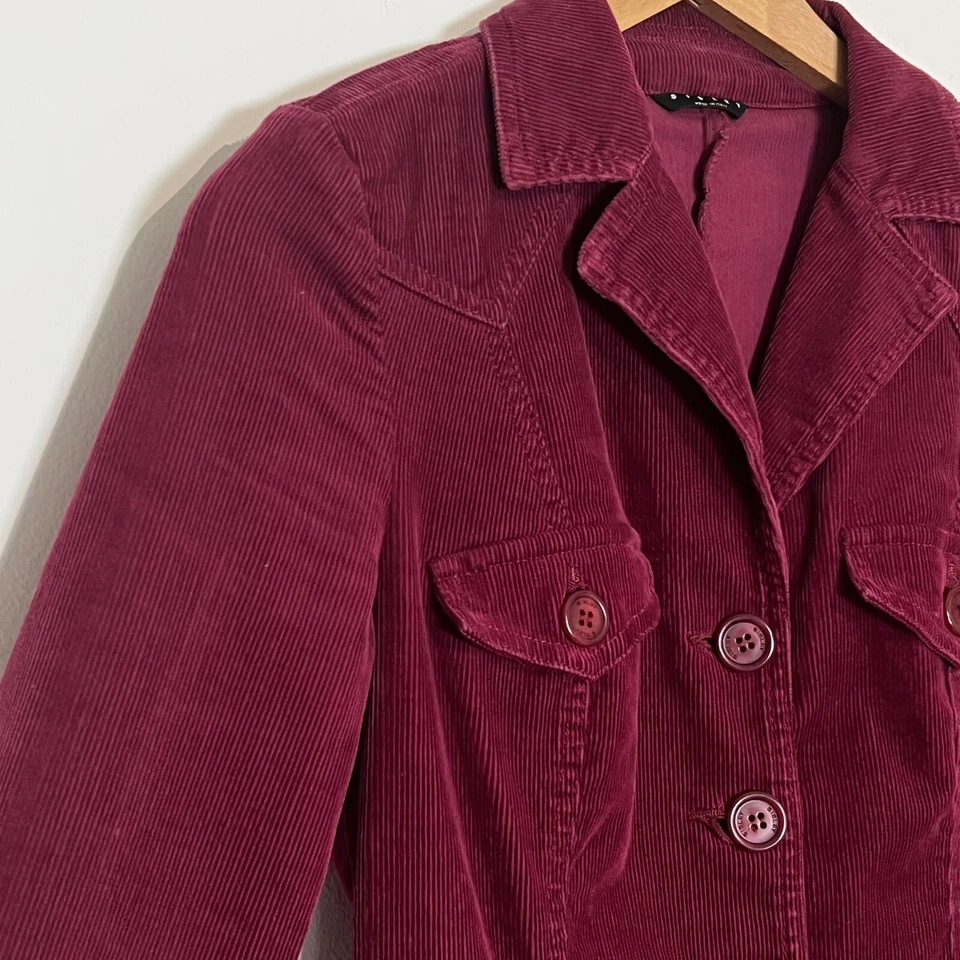 Blazer Sisley Mujer Pana Magenta Ajustada Chaqueta Bolsillo Italiano 40 EE. UU. 4-6 Foto 3 de 4