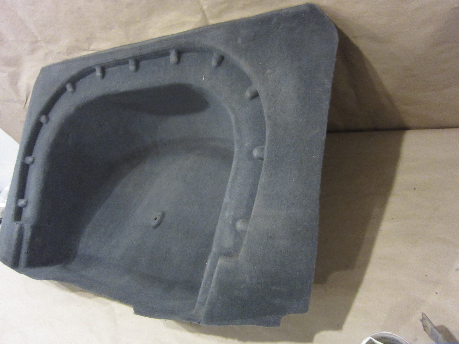 Maserati Spyder - Trunk Carpet /Spare Tire Step - P/N 66739700