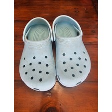 Crocs Classic Clogs Light Blue Junior Size J2 Slip On Water Shoes Sandals