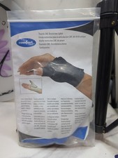 Comfort Cool Thumb CMC Restriction Splint Black, Right, Small, NC79563