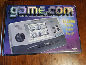 レトロゲーム機　game.com(ゲームコム) タイガー・エレクトロニクス Amazon | レトロゲーム機 game.com(ゲームコム) タイガー