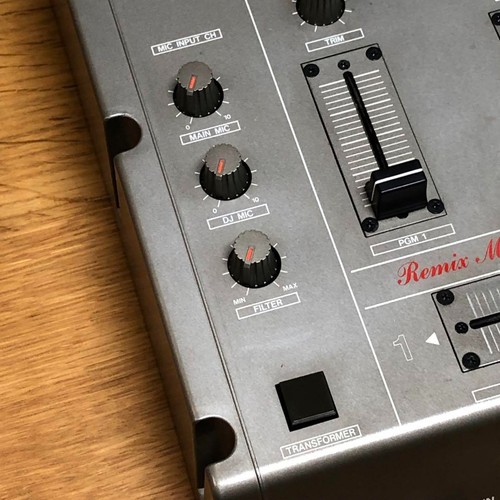 Vestax PMC-005 erste japanische Version 2 Kanal Analog DJ Mixer voll funktionsfähig - Bild 8 von 10
