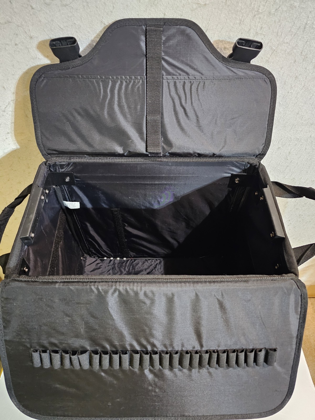 Crop In Style NA Navigator Rolling Tote Arts Craft Storage Organizer Travel Case