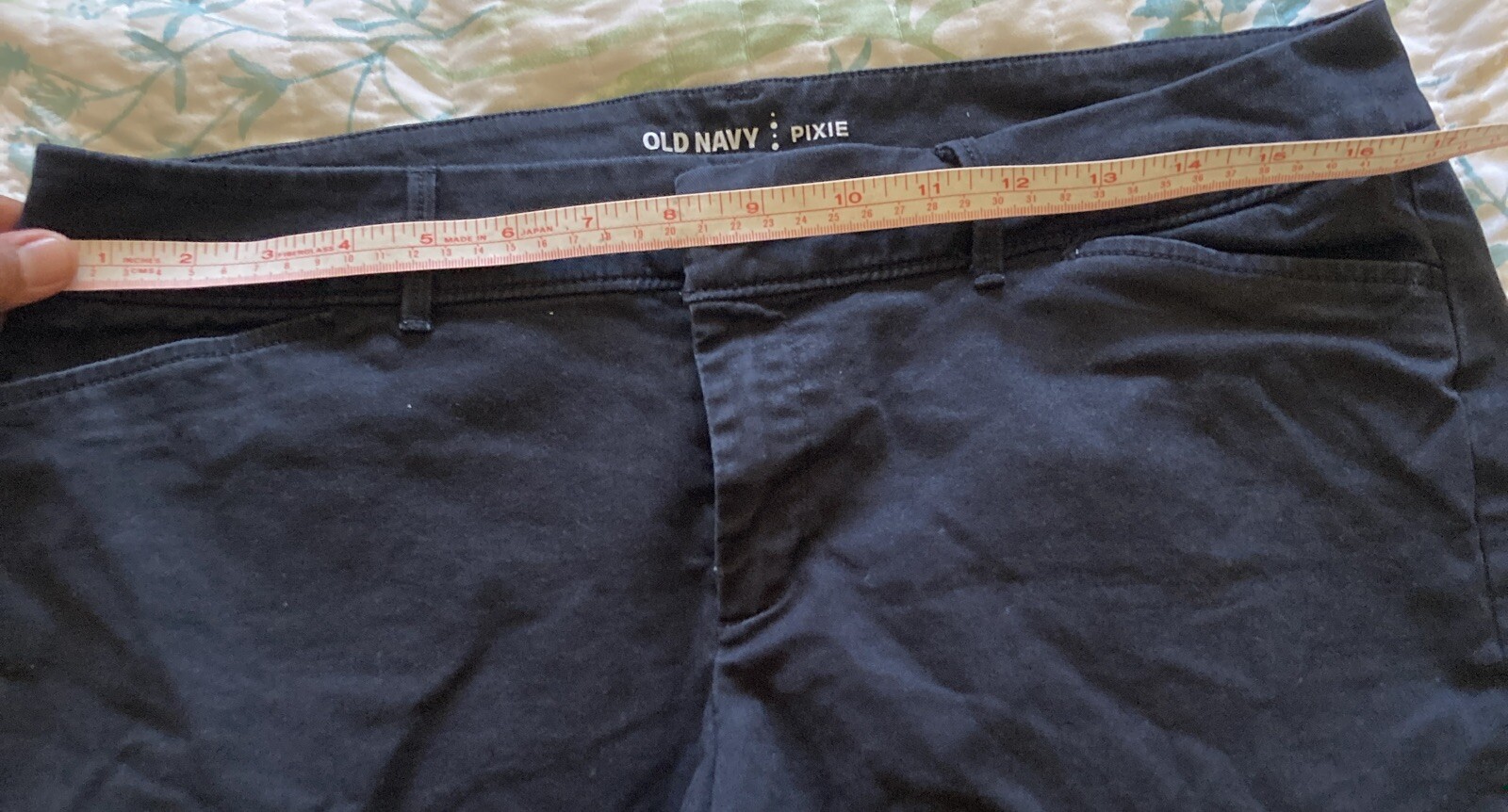 Old Navy Pixie Solid Black Button Zip Shorts Woma… - image 11