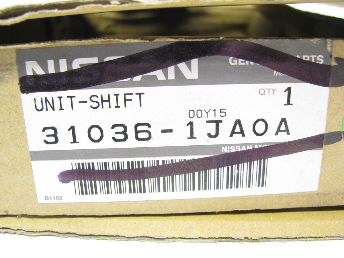 jltmvmacs1　マニュアル4点 2003-2004 Nissan Pathfinder Automatic Transmission Control