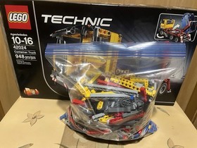 LEGO TECHNIC: Container Truck (42024)