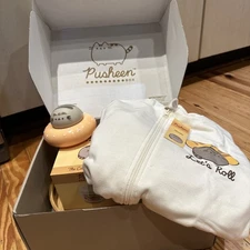 pusheen box Spring 2024 New Hoodie Small And Some Preowned