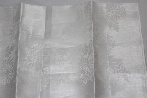 Set of 4~White~ALL PURE IRISH LINEN~Ireland~DAMASK Dinner Napkin~18" x 17.5"~NEW - Picture 5 of 6