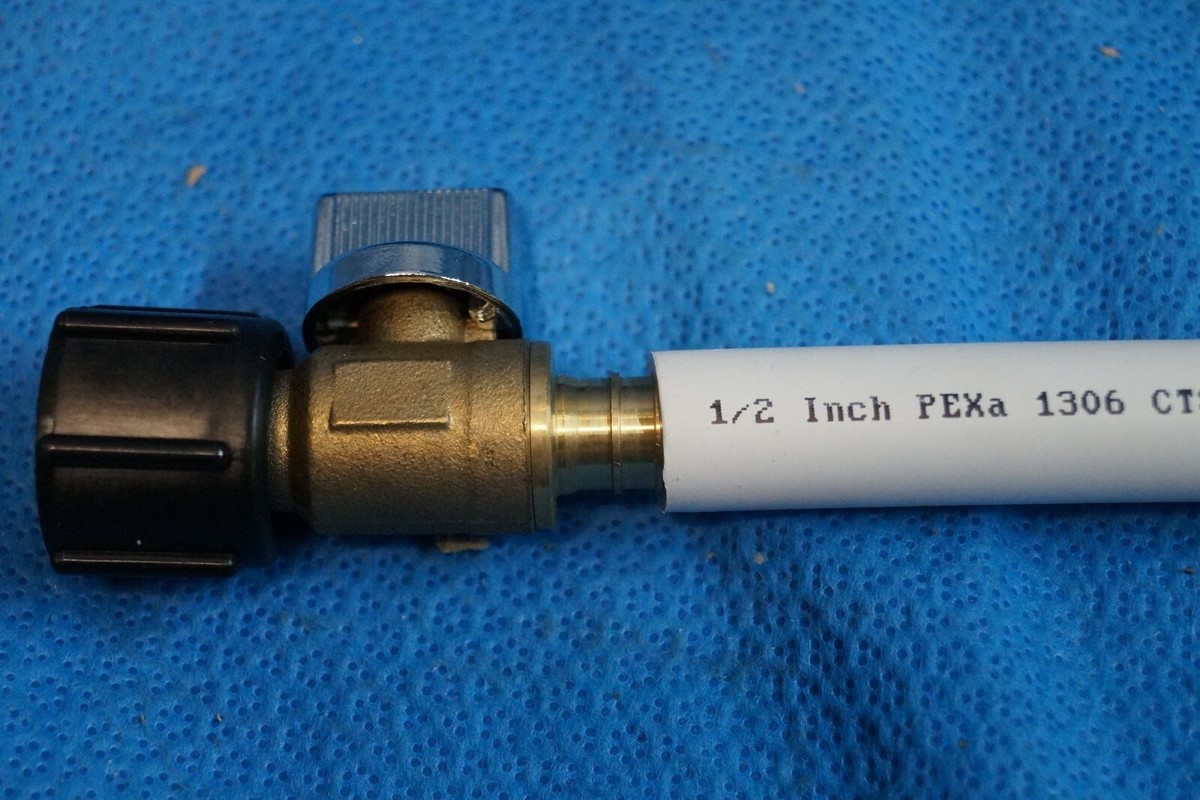 20-Pack 1/2" PEX X 1/2" Female NPT Threaded Swivel Stop – 1/4 Turn Brass Fittings By Pex Connection