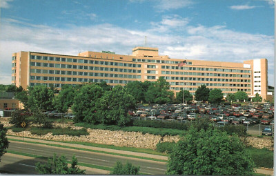 Madison Wisconsin William S. Middleton Veterans Hospital Postcard