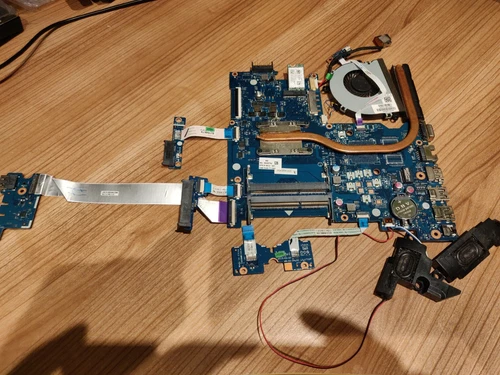 HP 15-AF Series 15-AF074NR Motherboard AMD A6-6310 813968-501 LA-C781P + Extras