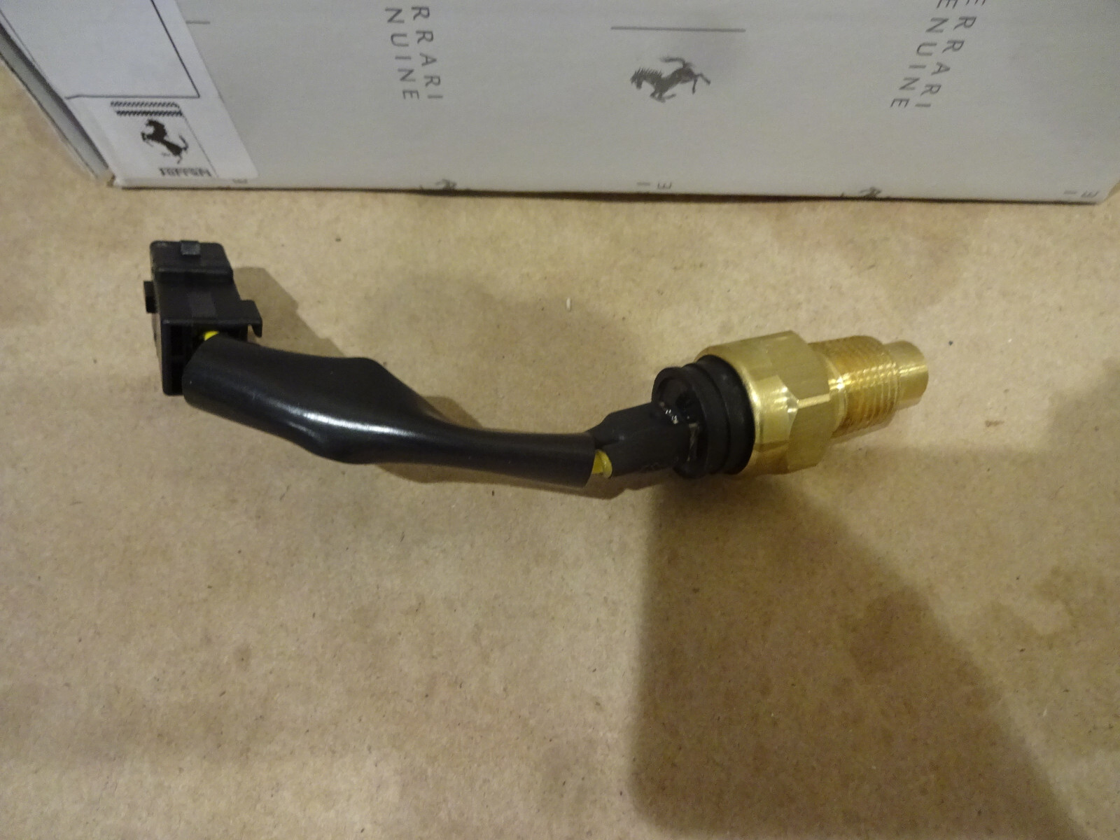 Ferrari 355,456,550,512 - Water Temperature Sender Unit- P/N 148677 / 948822