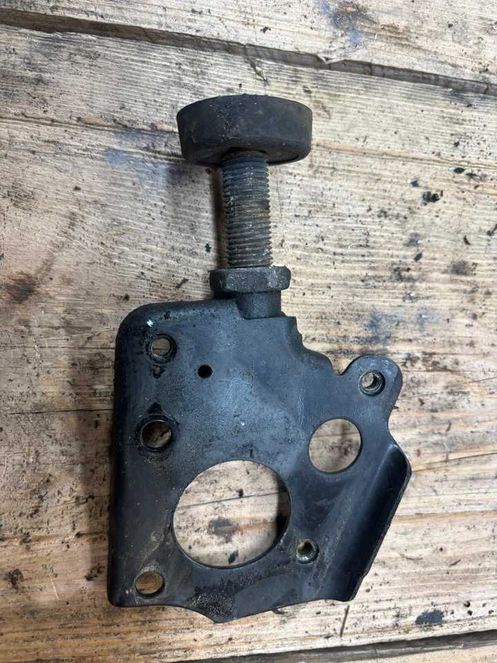 2006 Ski-Doo GSX 800  HO  STOPPER 512059610 TORQUE STOP COMPLETE RW7424 - Image 2 of 3