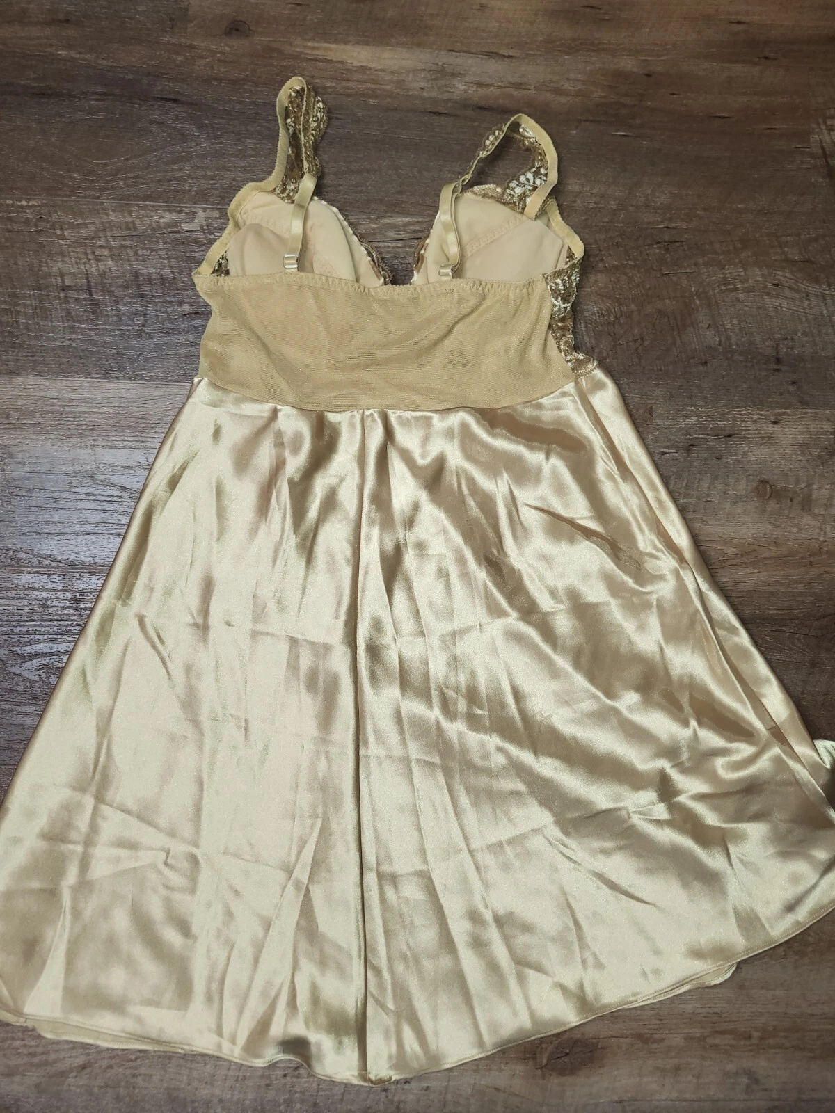 UNDERCOVER Camicia da notte slip abito vintage oro Victoria's Secret taglia M sottofilo imbottito leggero