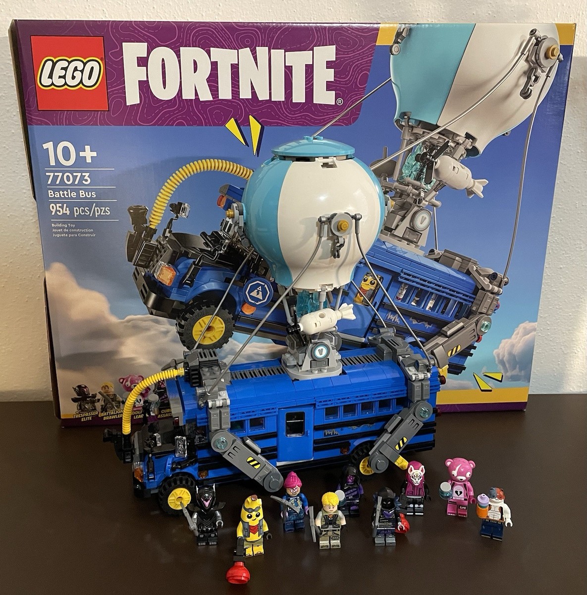 LEGO 77073 FORTNITE BATTLE BUS SET 100% COMPLETE WITH BOX