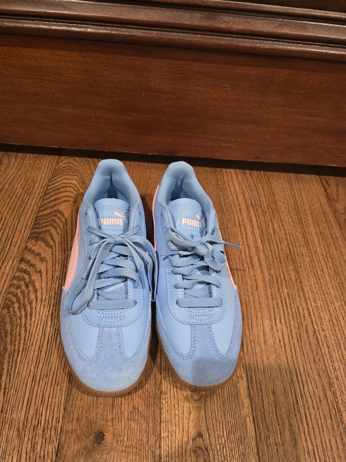 New Women's PUMA Palermo Sneakers Size 9 thumbnail 4