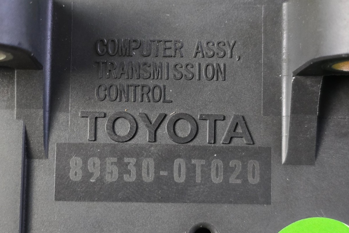 Toyota Venza 2009-2011 Transmission Control Module TCM TCU 89530