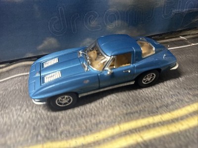 1963 Chevy Corvette Stingray - Blue- 1:32 - SS 5735- Diecast Model