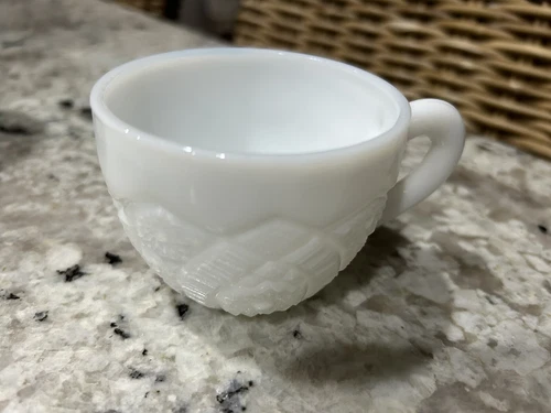 Vintage White Milk Glass Coffee Tea Cup Anchor Hocking Fire King