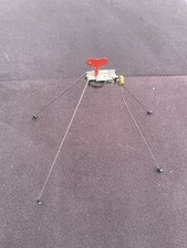 Kikkerland CRITTER Wind Up Dynamo Toy Chico see video!