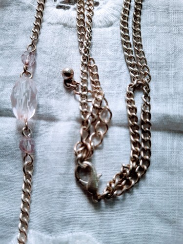 Vintage double stranded long silver-tone pink, pearl necklace 30" long - Picture 3 of 4