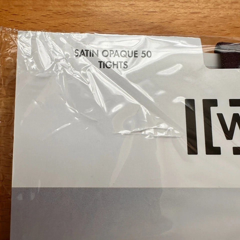 RARO Wolford Satin Opague 20 Medias en Vino Ciruela (Descontinuado) Nuevo Con Etiquetas Talla S Foto 2 de 4