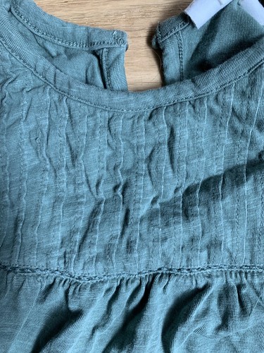 Girls Gap Kids Forest Green Ruffle Sleeve Top Shirt Size Medium - Picture 4 of 7