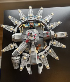 LEGO Star Wars: 2004 Millennium Falcon (4504) 100%, Minifigs, Manual, No box