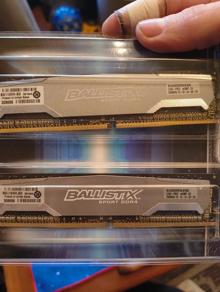 Ballistix DDR4 Ram Kits, Assorted 2 And 4 Gig Sticks, 24000 MHz - Image 2 of 4