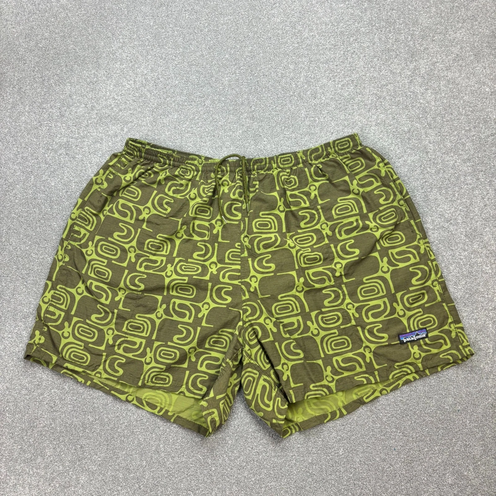 Patagonia Shorts Adult X Large Green 5" Inseam Baggies Swim Trunks Hiking Men
Opens in a new window 