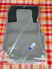 Mercedes-AMG Original 4xFußmatten W/S 212/C/X 218 E Klasse/CLS Grau LHD Neu Mercedes-AMG Original 4xFußmatten W/S 212/C/X 218 E Klasse/CLS Grau LHD Neu