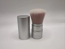 RMS Beauty Kabuki Polisher Retractable Brush
