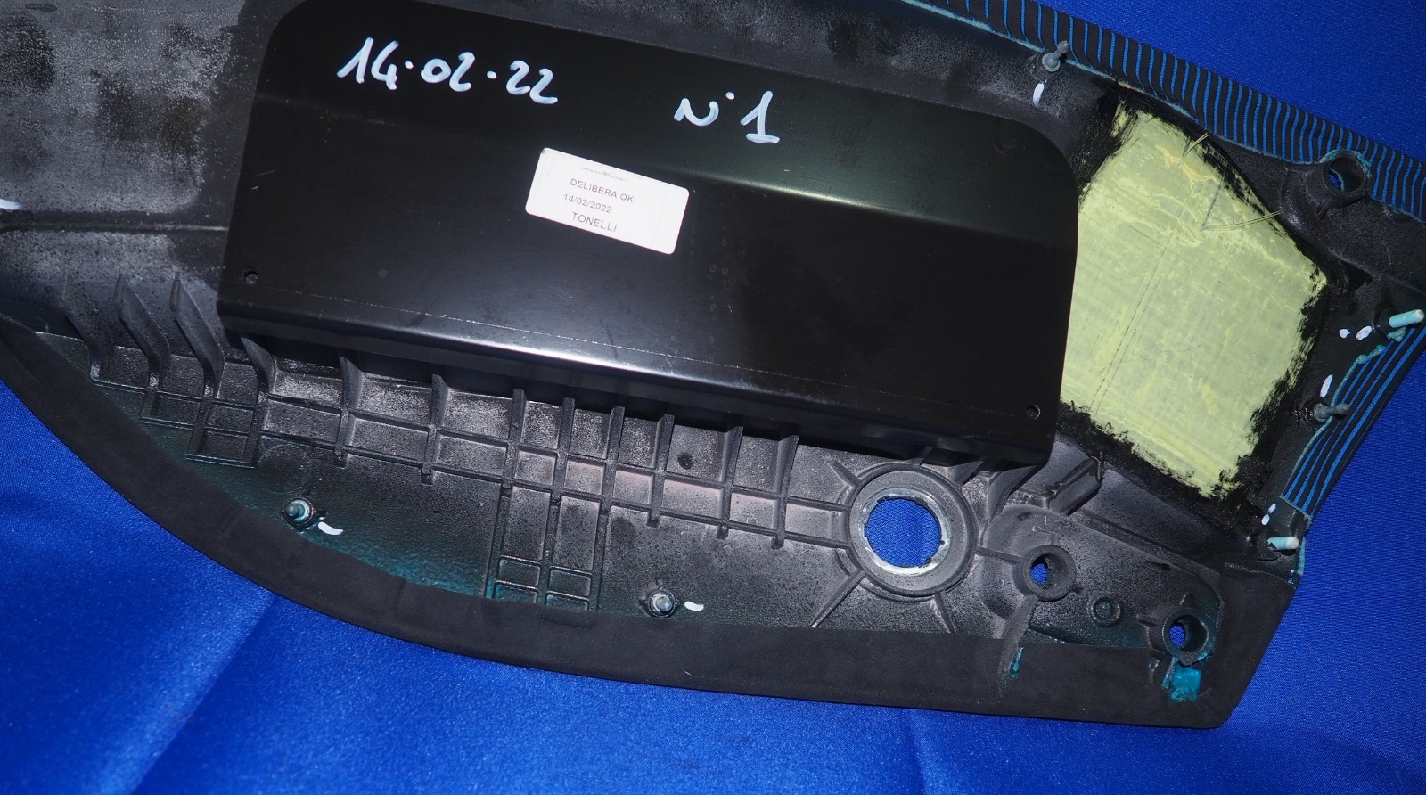 2022-2026 Maserati MC20 MCPura Right Interior Door Panel Trim Sky Blue Black OEM
